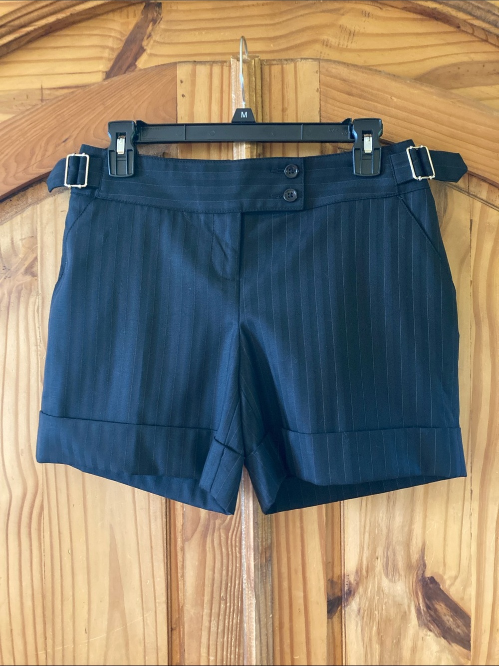 Women’s Body by Victoria black pinstripe wool blend cuffed hem shorts size 2
